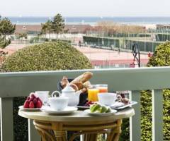 Casino Barriere Deauville: Deluxe Sea View Suite