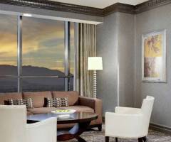 Luxor Casino Las Vegas: Tower One Bedroom Suite