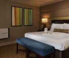 The Mirage Hotel & Casino Las Vegas: Stay Well Mirage Suite