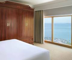 Aden Bay Casino: Executive Suite