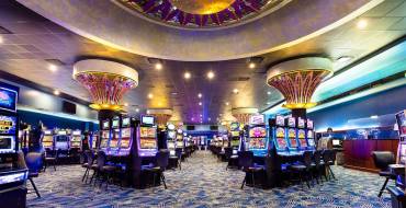 Caguas Real Hotel & Casino: Слот-холл