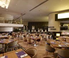 Grand Lisboa Casino & Hotel Macau: Round-The-Clock Coffee Shop